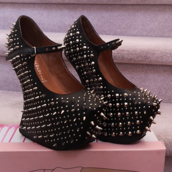 Jeffrey Campbell - Picture 2 of 2